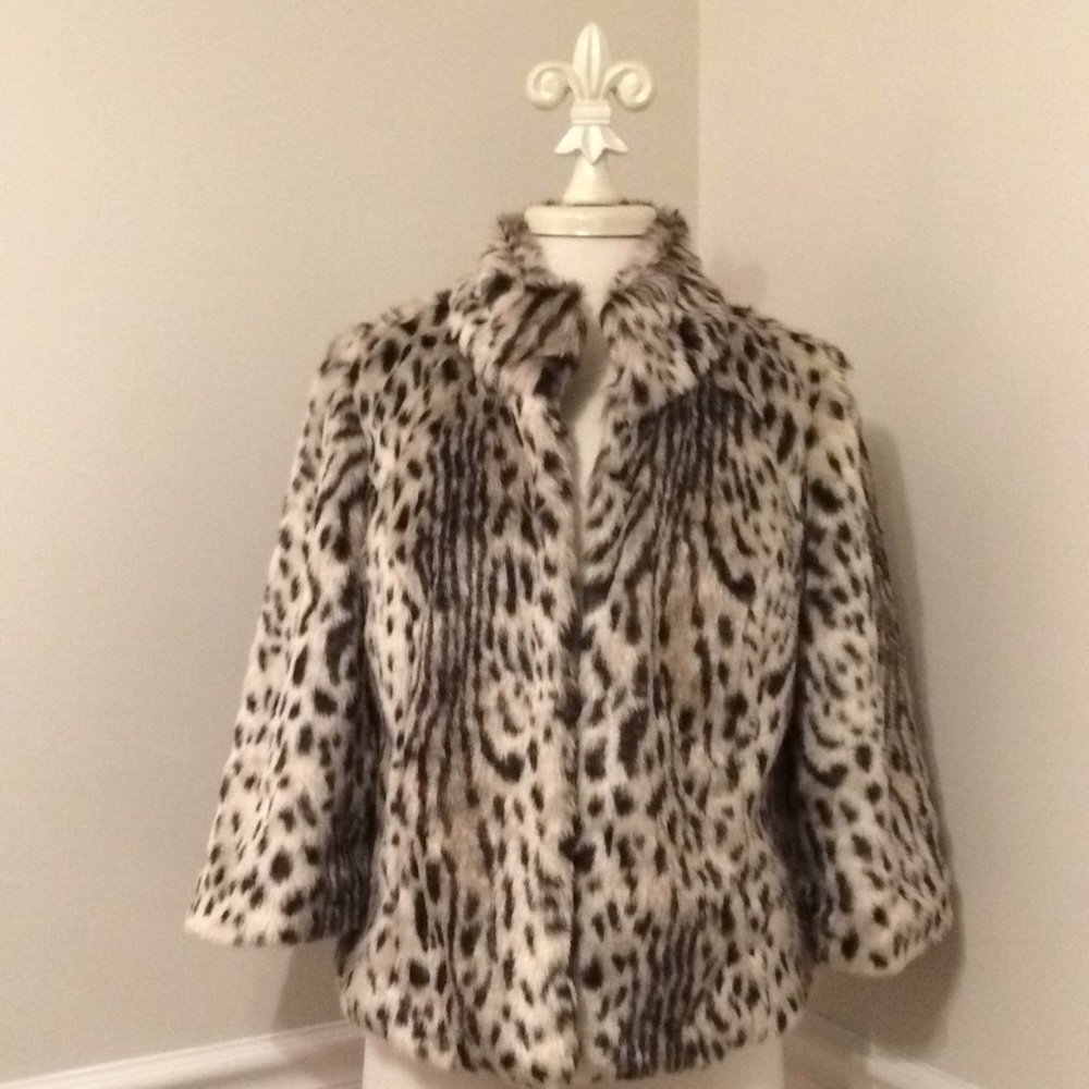 Chico’s  Faux Fur Jacket Size 0